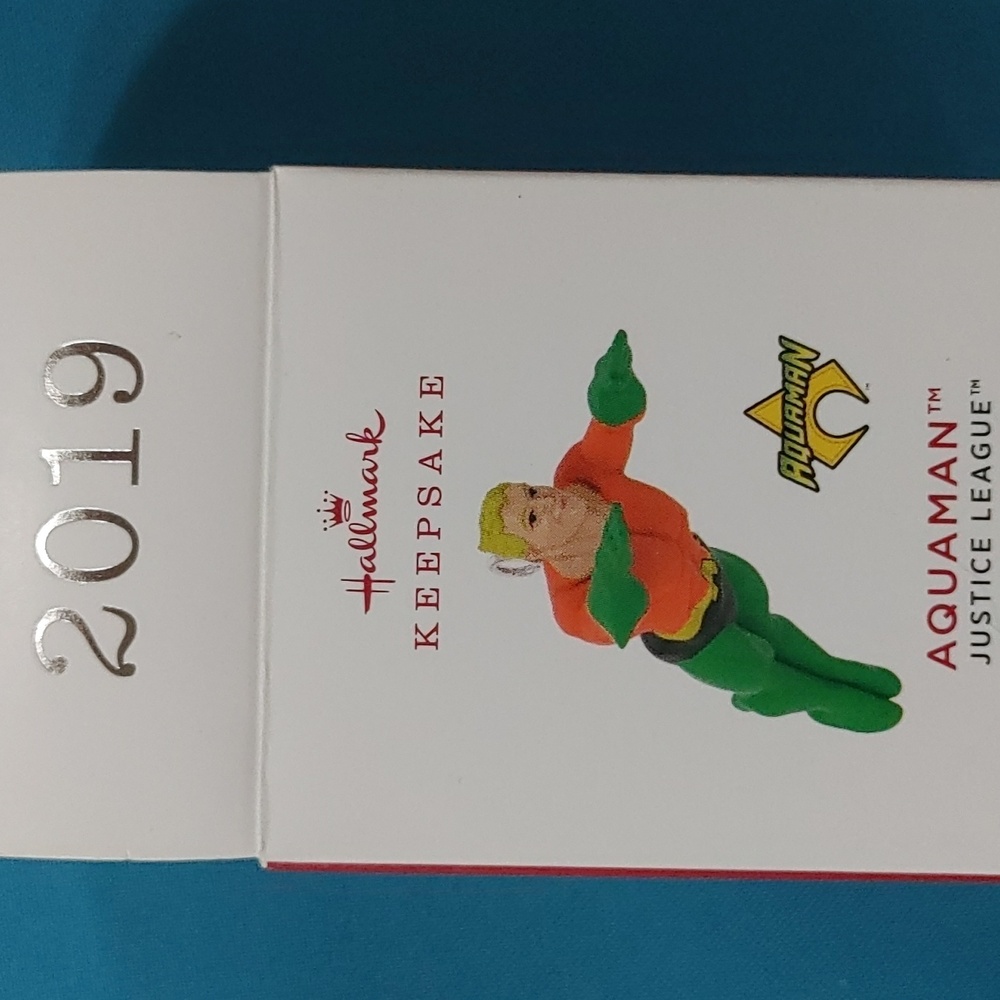Hallmark aquaman miniature ornament